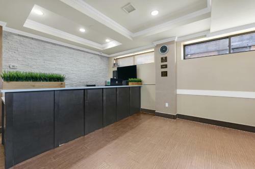 Hotel Pergola Jfk Airport