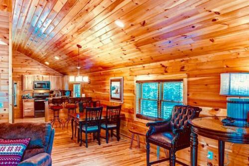 1 Br Cabin At Lodges At Eagles Nest - Gated Community
