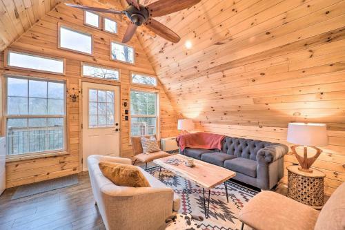 Cozy Banner Elk Cabin With Mtn View And Fireplace