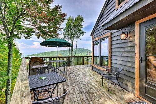Treetop Retreat With Game Room 3mi To Beech Mtn!