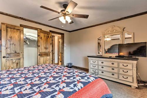 Treetop Retreat With Game Room 3mi To Beech Mtn!