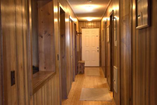 2102 - Silver 2 Bdrm - 1000 Sf Sleeps 4