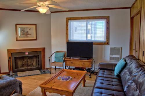 2102 - Silver 2 Bdrm - 1000 Sf Sleeps 4