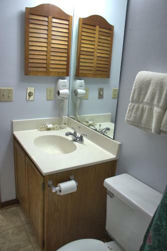 2102 - Silver 2 Bdrm - 1000 Sf Sleeps 4