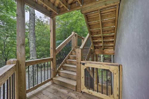 Beech Mountain Retreat With 2 Decks And Mtn View!