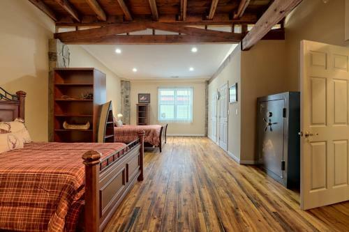 Hosteeva - Bryson City Loft 3br Luxury Getaway