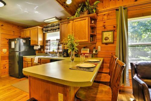 Fox Creek Meadowside Cabin Less Than 12 Mi To Natl Park