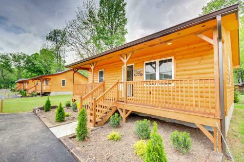 Cozy Bryson City Cabin - 6 Miles To Harrahs!