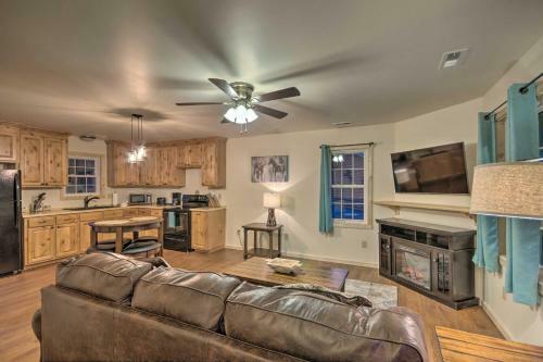 Bryson City Cabin On Tuck River And Fire Pit!