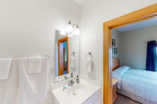 Whispering Sands #7-b