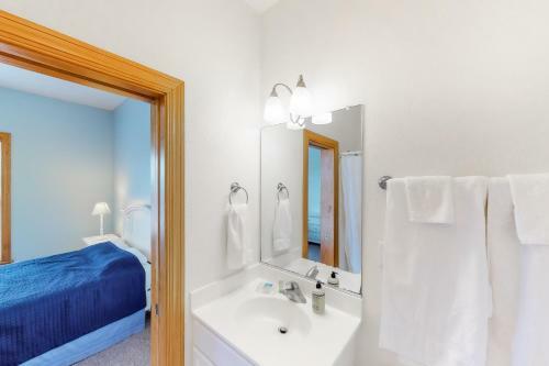 Whispering Sands #7-b