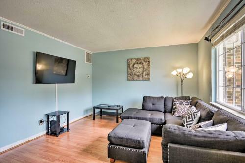 Chapel Hill Home With Pool Access - 2 Mi To Unc!