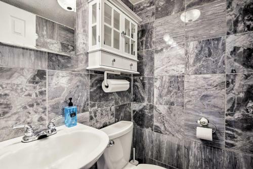 Chapel Hill Home With Pool Access - 2 Mi To Unc!