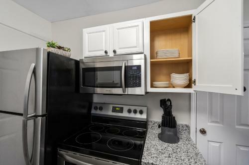 Charlotte Luxury Home Noda