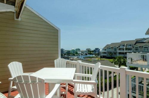 Carolina Bay Unit 204