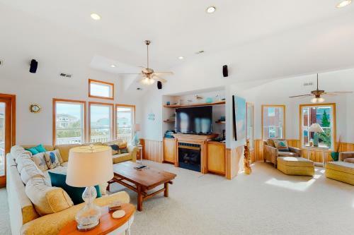 Captain's Fantasea 468