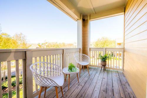 Apartamento Viagem Durham Bright 2br Balcony And Parking