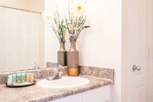 Apartamento Viagem Durham Bright 2br Balcony And Parking