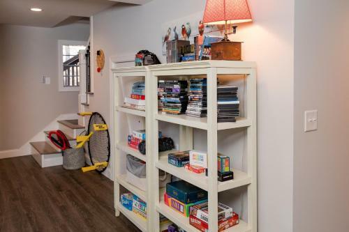 The Bear Den Chatuge Awesome Waterfront Sleeps 13