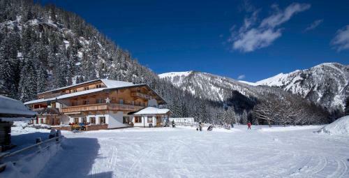 Hostal Alpengasthof Gern Alm