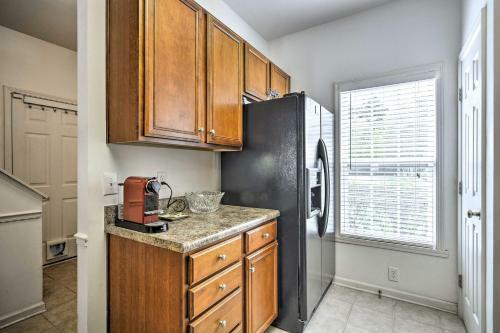 Inviting High Point Townhome With Patio And Privacy