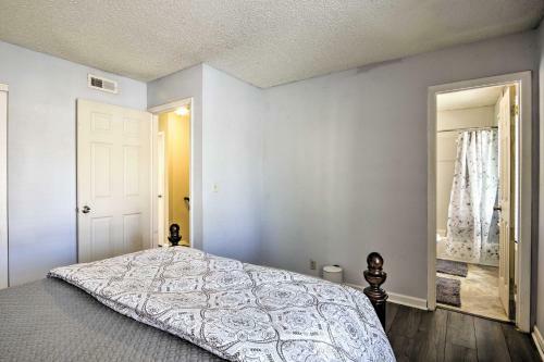 Apartamento Bright And Airy High Point Condo About 2 Mi To Hpu!