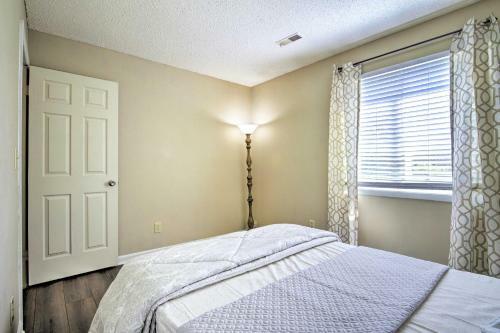 Apartamento Bright And Airy High Point Condo About 2 Mi To Hpu!