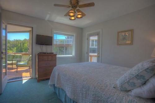 5550 - Lighthouse Pointe