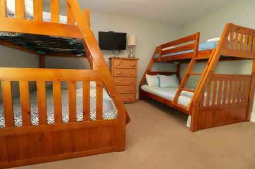 Magnolia Cay By Kees Vacations