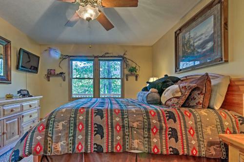 Spacious Maggie Valley Cabin With Hot Tub And Mtn View