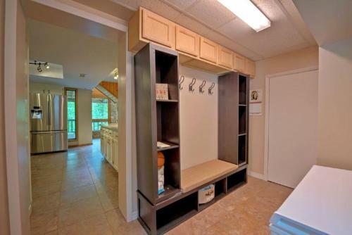 Boulder Ridge Home