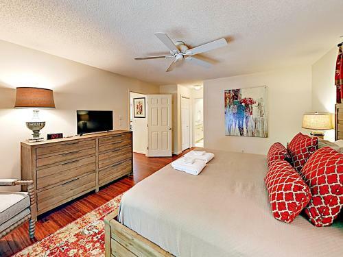 New Listing! Updated Home With Fireplace & Pool Home