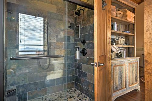 Luxury Sapphire Cabin Mtn Views And Resort Access!