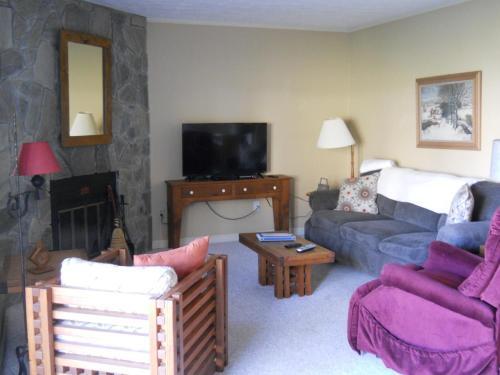 Sugar Ski & Country Club Unit 614