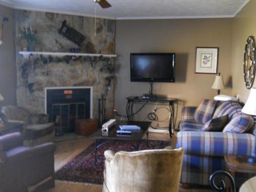 Sugar Ski & Country Club Unit 514