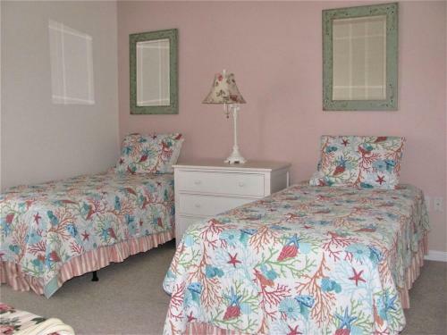 Sandpiper Pet Friendly Villa's By Sloane Realty Vacations