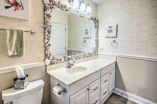 Apartamento Step-free Condo With Pool, 2 Mi To Sunset Beach
