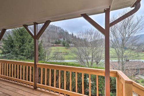 Hot Tub And Fire Pit At Blue Ridge Bungalow!