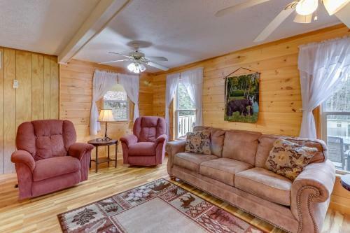 4 Bed 2 Bath Vacation Home In Whittier
