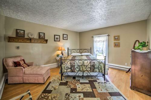 Charming Apartment On The Strip By Lake Erie!
