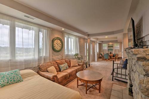 Queen City Sanctuary With Views, 3mi To Dwntwn!