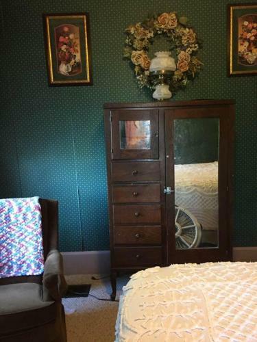 Bed & Breakfast 1873 Victorian Rose