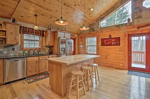 Rustic Cabin With Hot Tub - 7 Miles To Hocking Hills