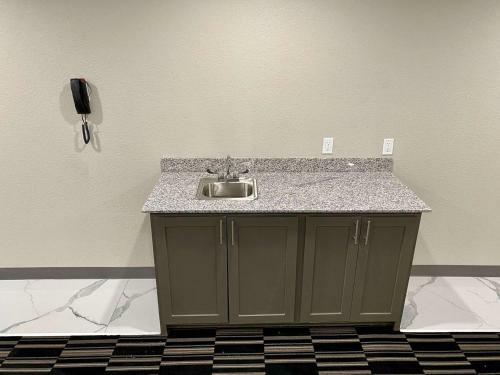 Surestay Plus Hotel By Best Western Ada