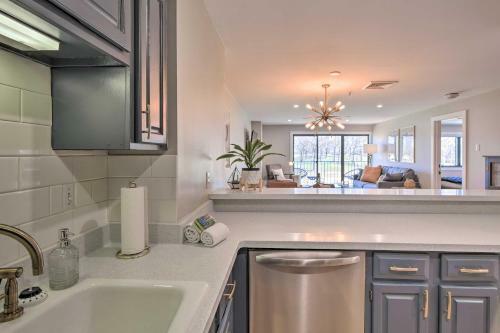 Apartamento Modern Condo At Shangri La Golf, Boat, Fish!