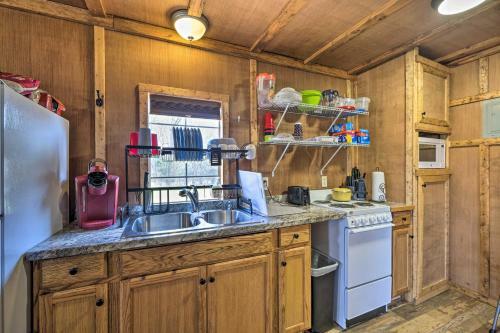 Cozy Cookson Cabin With Fire Pit 1 Mi To Lake!
