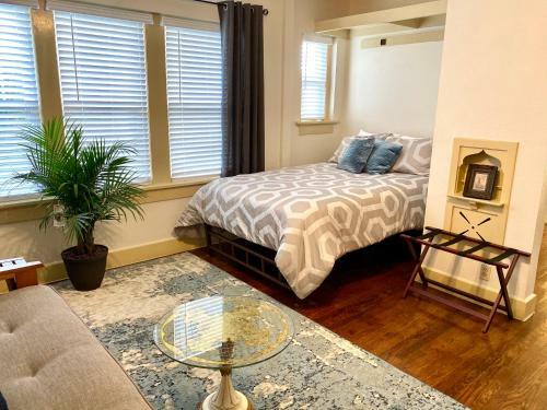 Apartamento Bright Okc Midtown Studio-coolest Neighborhood