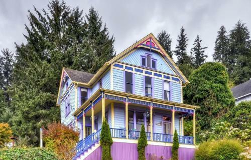 Apartamento Astoria Painted Lady Historic Apt With River View!