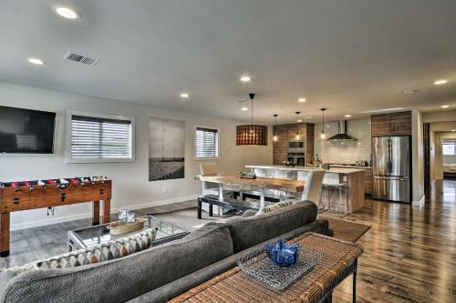 Apartamento Sleek Riverfront Condo On Pier In Downtown Astoria