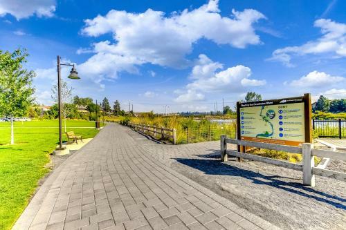Bend Country Club Golf Course Beauty